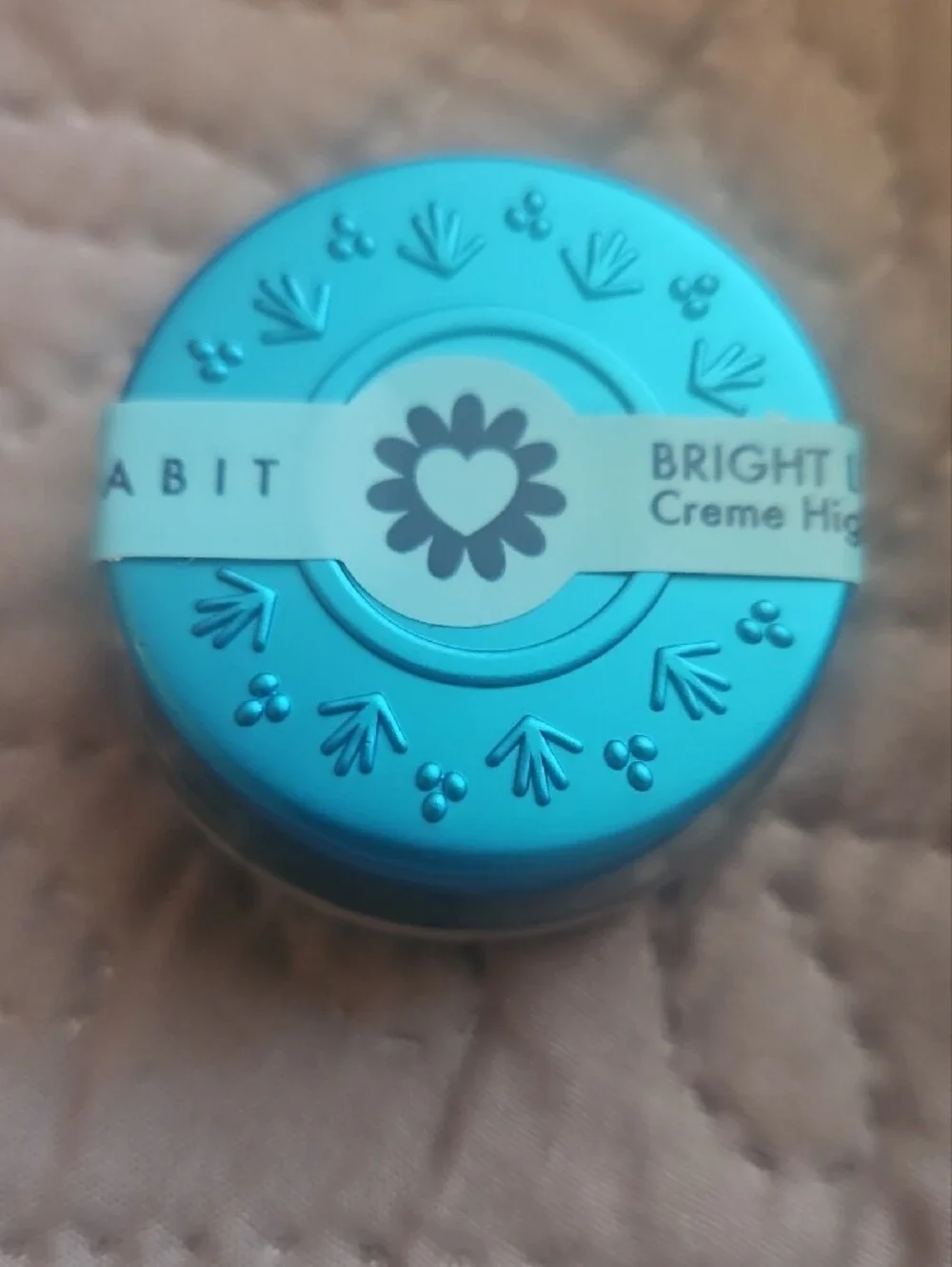 GIFT with $50 Purchase Habit Multi Use Colors NEW